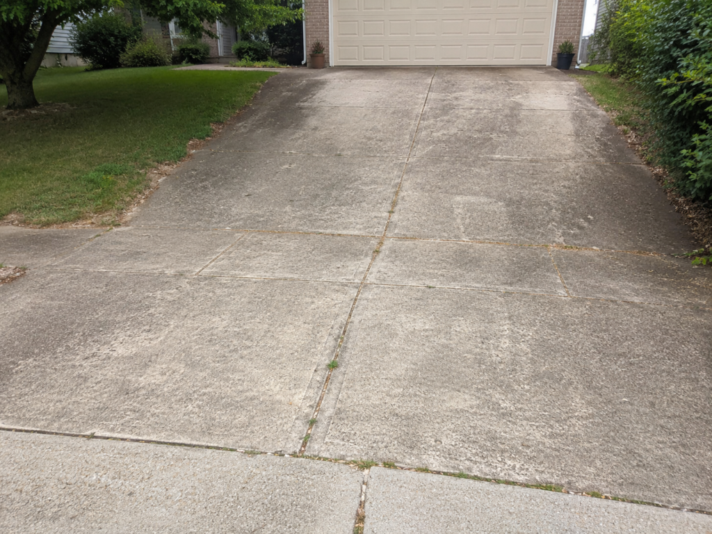 concrete driveway damage signs (2)
