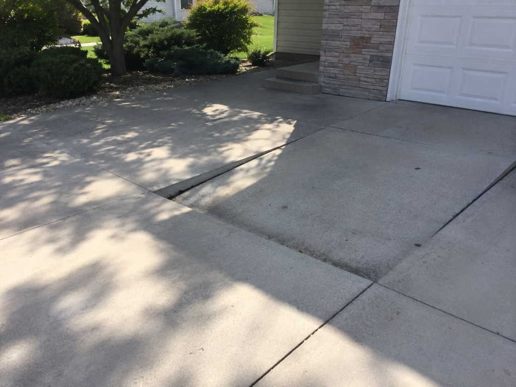 concrete driveway damage signs (5)